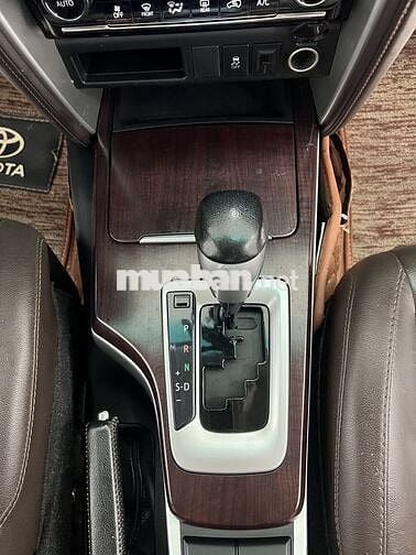 Toyota Fortuner 2017 2.7V 4x2 AT - 105000 km