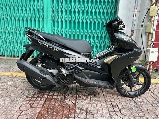 Airblade 2023 4val chuẩn 1690km Nợ xấu trước 21tr