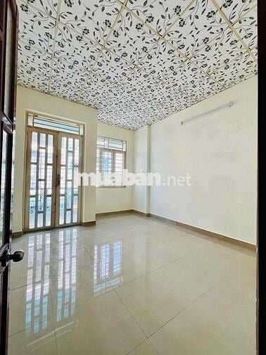 Nhà Sạch Sẻ DT 100m2 1Trệt 2lầu 4Pn 3Wc Gần Chợ Cầu Đồng Ngã Tư Ga