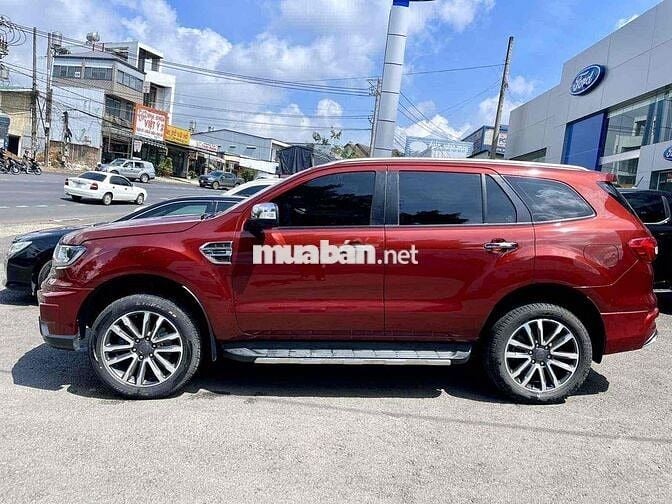 Ford Everest 2022 Titanium+ 2.0L AT 4x4 - 70000 km