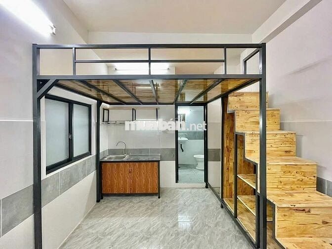 Phòng có gác và máy lạnh rộng 15m2 trên Phan Văn Trị