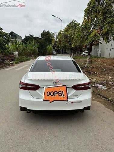 Toyota Camry 2.5Q 2022