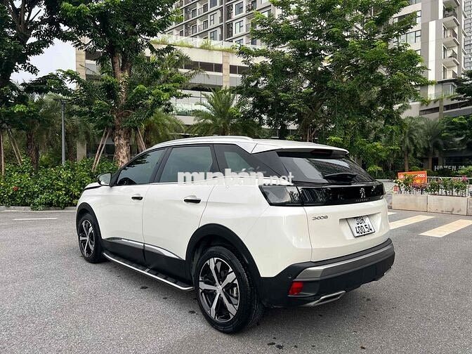 Peugeot 3008 2021 Allure - 34000 km