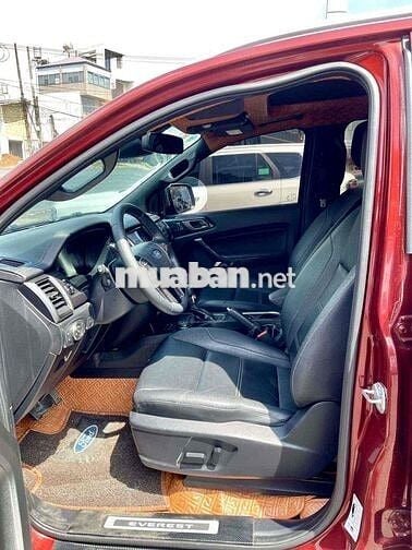 Ford Everest 2022 Titanium+ 2.0L AT 4x4 - 70000 km