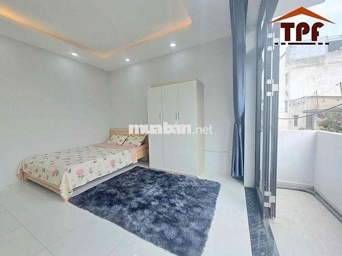 Cho thuê phòng ban công đường Tân Thắng Quận Tân Phú