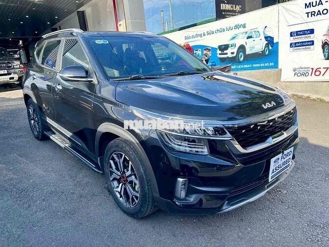 Kia Seltos 2022 Premium 1.6 AT - 64000 km