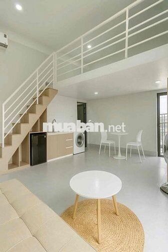 Duplex cửa sổ lớn - Ở 3-4 người - Trống sẵn