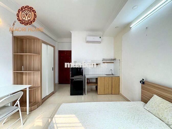 STUDIO BALCONY MÁY GIẶC MÁY SẤY FULL NỘI THẤT NGAY CÔNG VIÊN GIA ĐINH