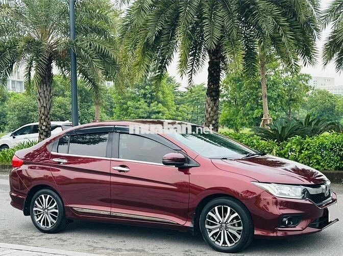 Honda City 2017 1.5 AT - 68000 km