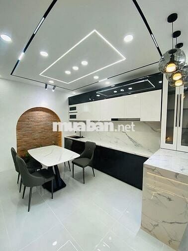 Chỉ với 500 triệu sở hữu nhà lầu hoàn thiện ngay Văn Miếu Trấn Biên