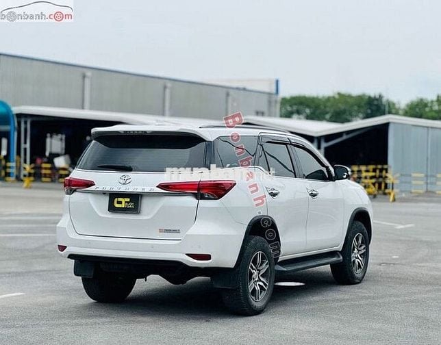 Toyota Fortuner 2.4L 4x2 AT 2022