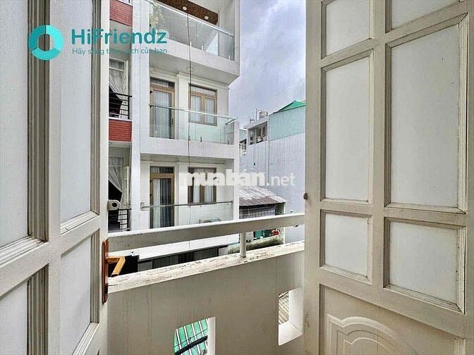 GẦN ĐẠI HỌC SÀI GÒN - CÓ BAN CÔNG - ĐẦY ĐỦ NỘI THẤT - GIÁ RẺ - QUẬN 1