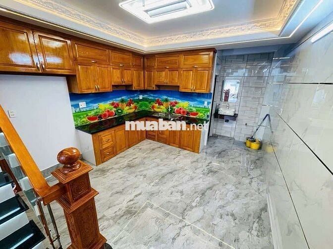 NHÀ 5 TẦNG ĐẸP — ĐƯỜNG LÊ VĂN QUỚ  (4m x 13m)