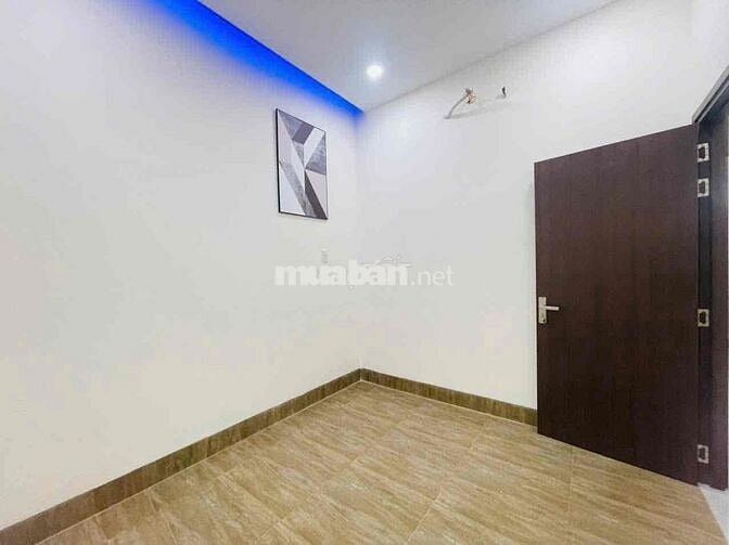 NHÀ HẼM OTO PHƯỜNG 10 - MỸ THO
