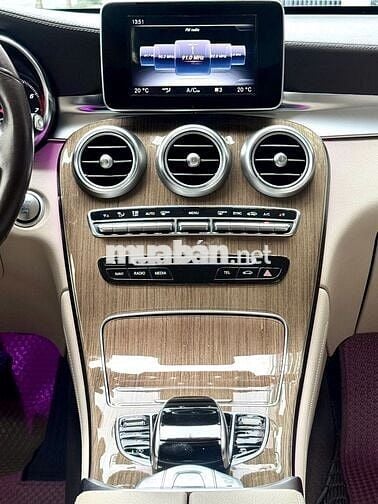 Mercedes Benz GLC250 4MATIC 2016 - 50000 km