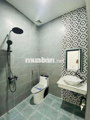 Chỉ với 500 triệu sở hữu nhà lầu hoàn thiện ngay Văn Miếu Trấn Biên