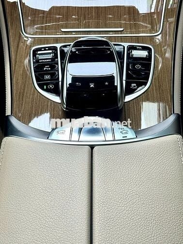 Mercedes Benz GLC250 4MATIC 2016 - 50000 km