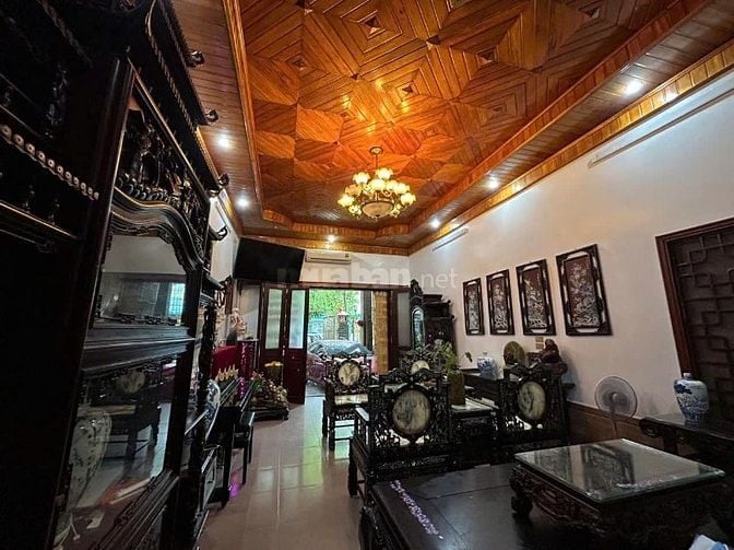 Bán nhà mặt đường, cách đường quy hoạch 34,5m