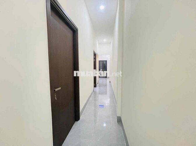 NHÀ HẼM OTO PHƯỜNG 10 - MỸ THO