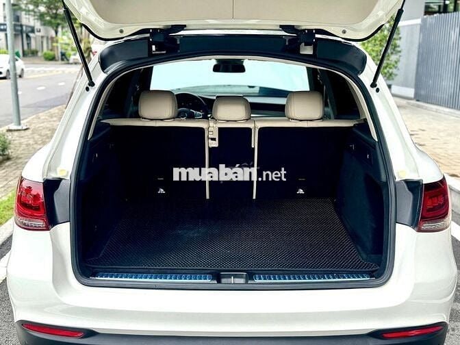 Mercedes Benz GLC250 4MATIC 2016 - 50000 km