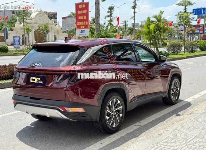 Hyundai Tucson 2.0 AT Đặc biệt 2022