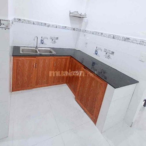 Bán nhà 60m2, 3 tầng, hẻm xe hơi đường Âu Dương Lân, trung tâm Quận 8