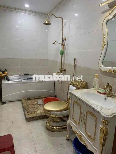 💎 Bán biệt thự 600m², thang máy – full nội thất châu Âu, giá lỗ 5 tỷ
