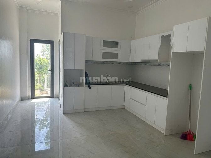 NHÀ ĐẸP – Ở NGAY – KHU DÂN TRÍ CAO – DĨ AN, BÌNH DƯƠNG