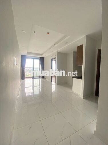 Cần bán Opal Skyline 2PN2WC ban công view hồ bơi giá 1,930 tỷ sổ sẵn