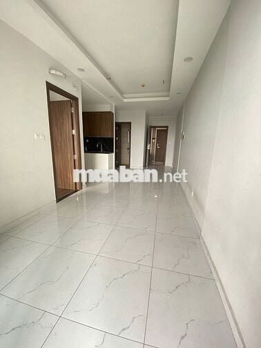 Cần bán Opal Skyline 2PN2WC ban công view hồ bơi giá 1,930 tỷ sổ sẵn