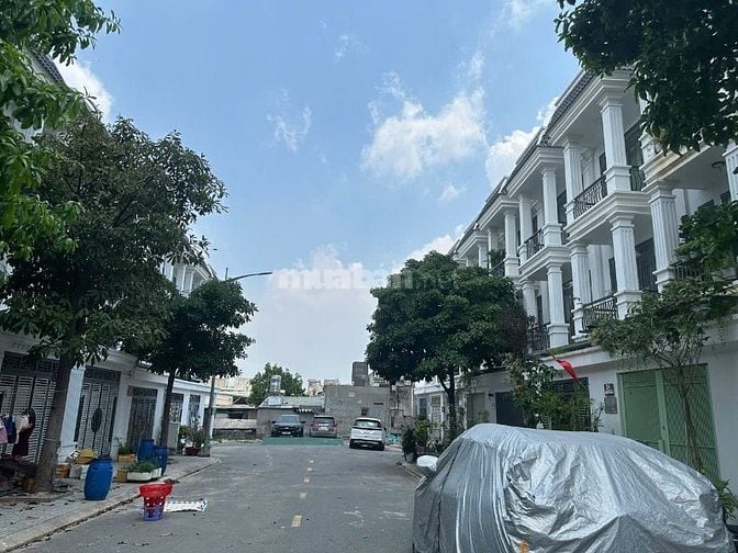 NHÀ ĐẸP – Ở NGAY – KHU DÂN TRÍ CAO – DĨ AN, BÌNH DƯƠNG