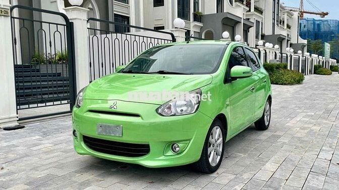 Mitsubishi Mirage 2014 1.2 CVT - 120000 km