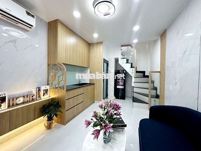 Nhà 3 tầng 3 phòng ngủ giá 3 tỷ 45 đường số 6 Phường 1 Gò Vấp SHR