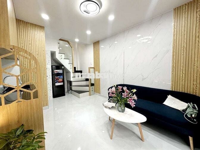 Nhà 3 tầng 3 phòng ngủ giá 3 tỷ 45 đường số 6 Phường 1 Gò Vấp SHR