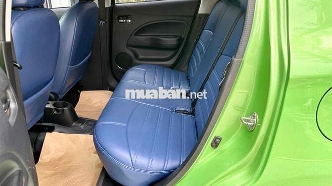 Mitsubishi Mirage 2014 1.2 CVT - 120000 km