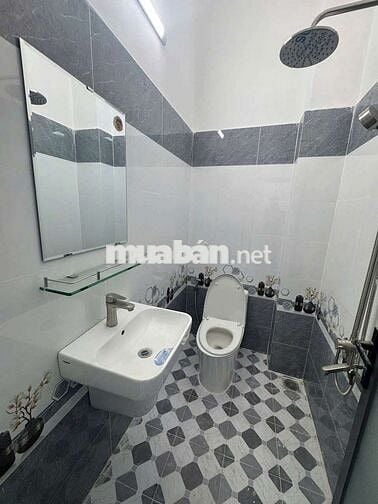 Bán nhà dt 4x13 trệt 1 lầu,Thới An 20, P Thới An, Q12, hẻm 4m.