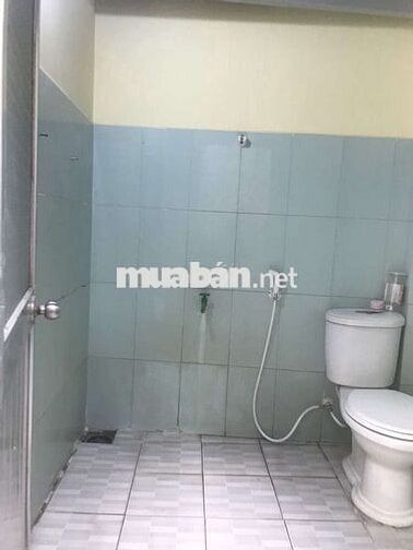 Cần cho thuê nhà cấp 4  P THT Q12  DT 4,2*27 hẻm xe hơi