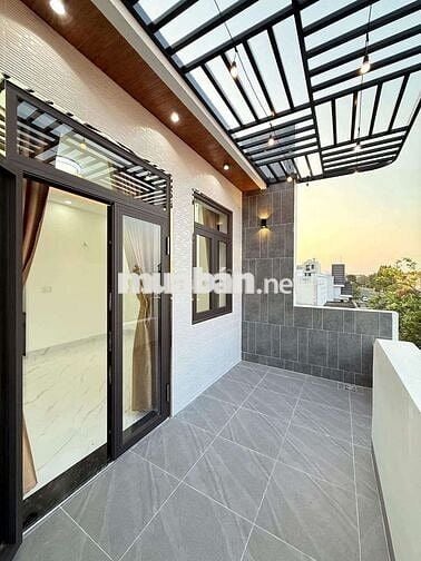 Em đang cần bán gấp căn nhà ở đường Đinh Đức Thiện - kế chợ Bình Chánh