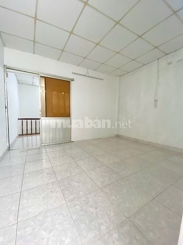 Nhà giá tốt 50m2 khu đắc địa Phan Văn Trị, P5, Gò Vấp