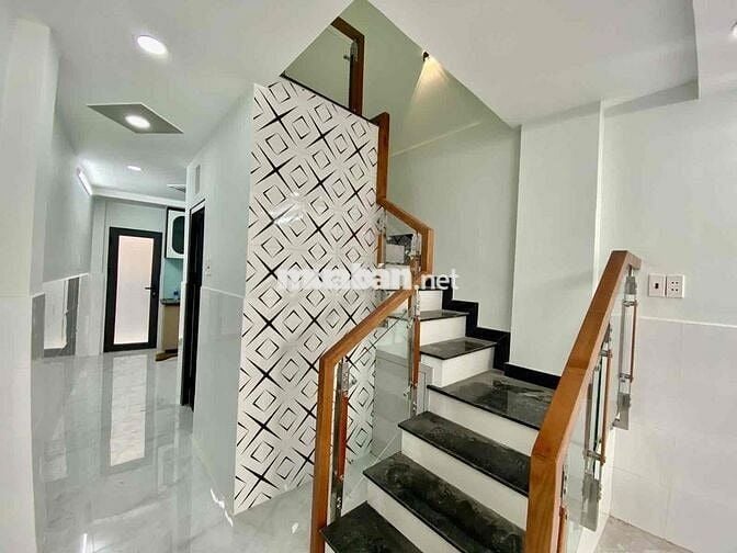 Nhà đẹp 2 tầng mới- 3 x 12 - Trịnh Đình Thảo - hoàn công - 4,05 tỷ