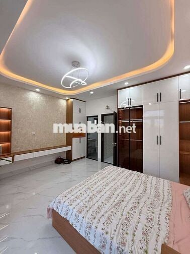 Em đang cần bán gấp căn nhà ở đường Đinh Đức Thiện - kế chợ Bình Chánh
