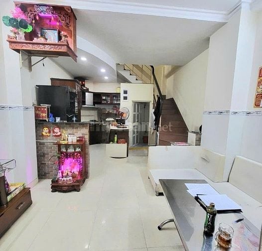 Bán Nhà- Ngay Trung Tâm Quận 7- Khu Kiều Đàm- 4.5 Tầng- Vị Trí Đẹp