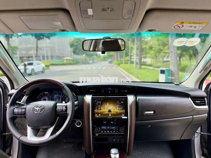 TOYOTA FORTUNER 2017 NHẬP KHẨU