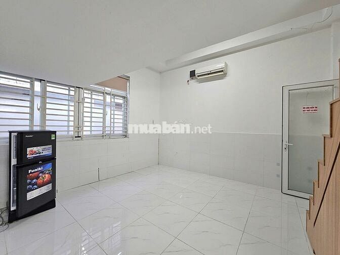 CHO THUÊ PHÒNG TRỌ GÁC CAO NGAY PHẠM VĂN ĐỒNG - GIGAMALL