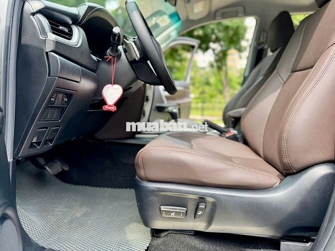 TOYOTA FORTUNER 2017 NHẬP KHẨU