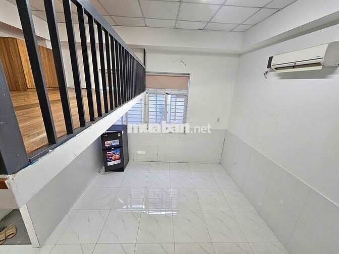CHO THUÊ PHÒNG TRỌ GÁC CAO NGAY PHẠM VĂN ĐỒNG - GIGAMALL