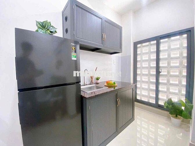Phòng studio mới ngay ngã tư bảy hiền