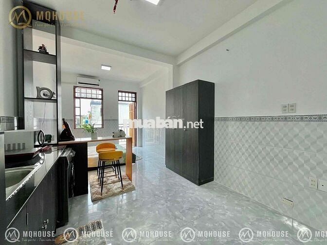 CHO THUÊ CĂN HỘ STUDIO BAN CÔNG MÁY GIẶT RIÊNG NẰM NGAY TRUNG TÂM Q3