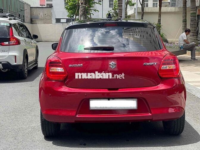 Suzuki Swift 2023 - 9600 km