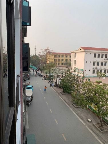 Chính chủ cần bán nhanh nhà mới đối diện tiểu học Đông La Hoài Đức